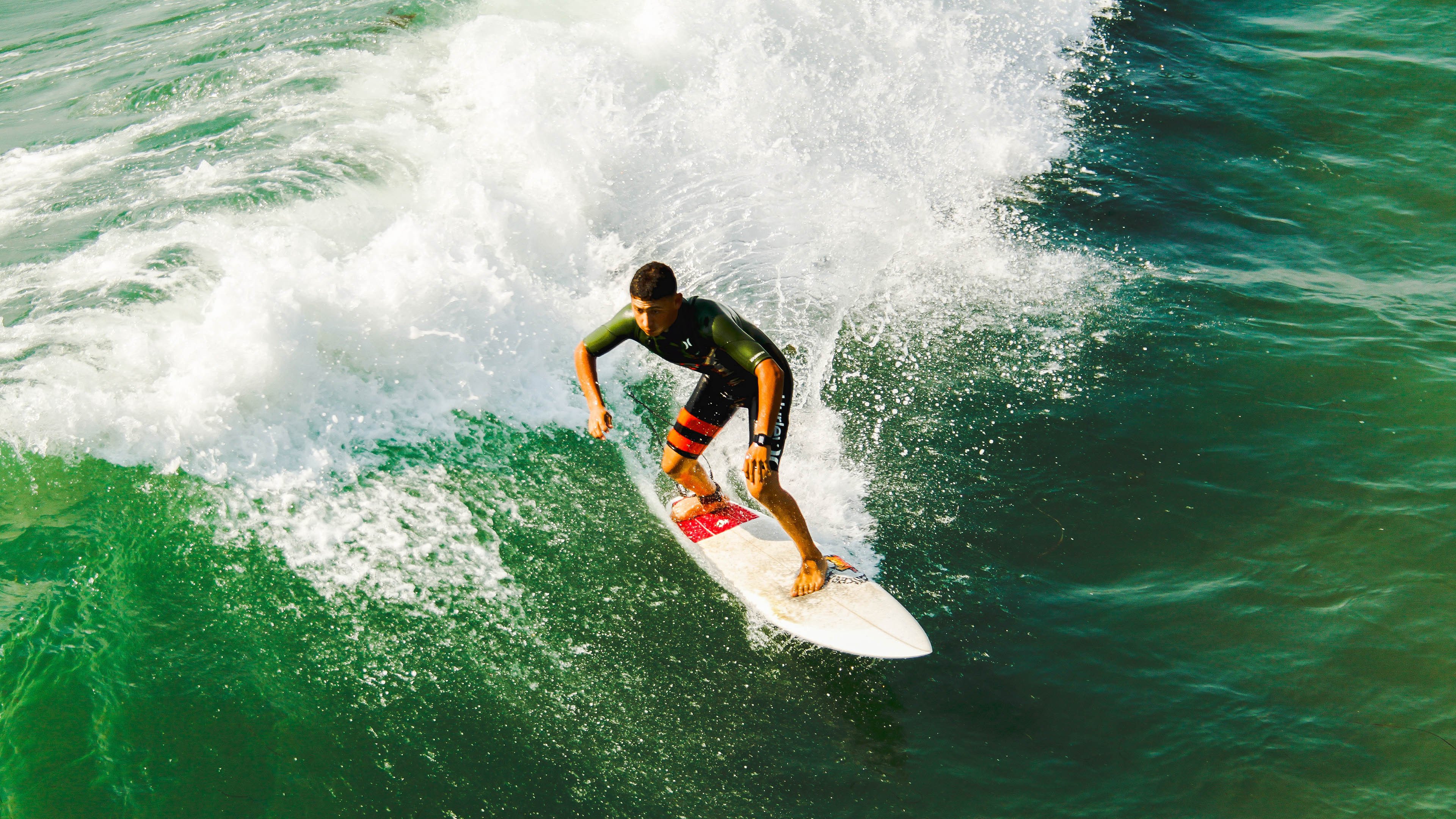 _女单争冠激烈，悬念直至最后一刻_，女单夺冠