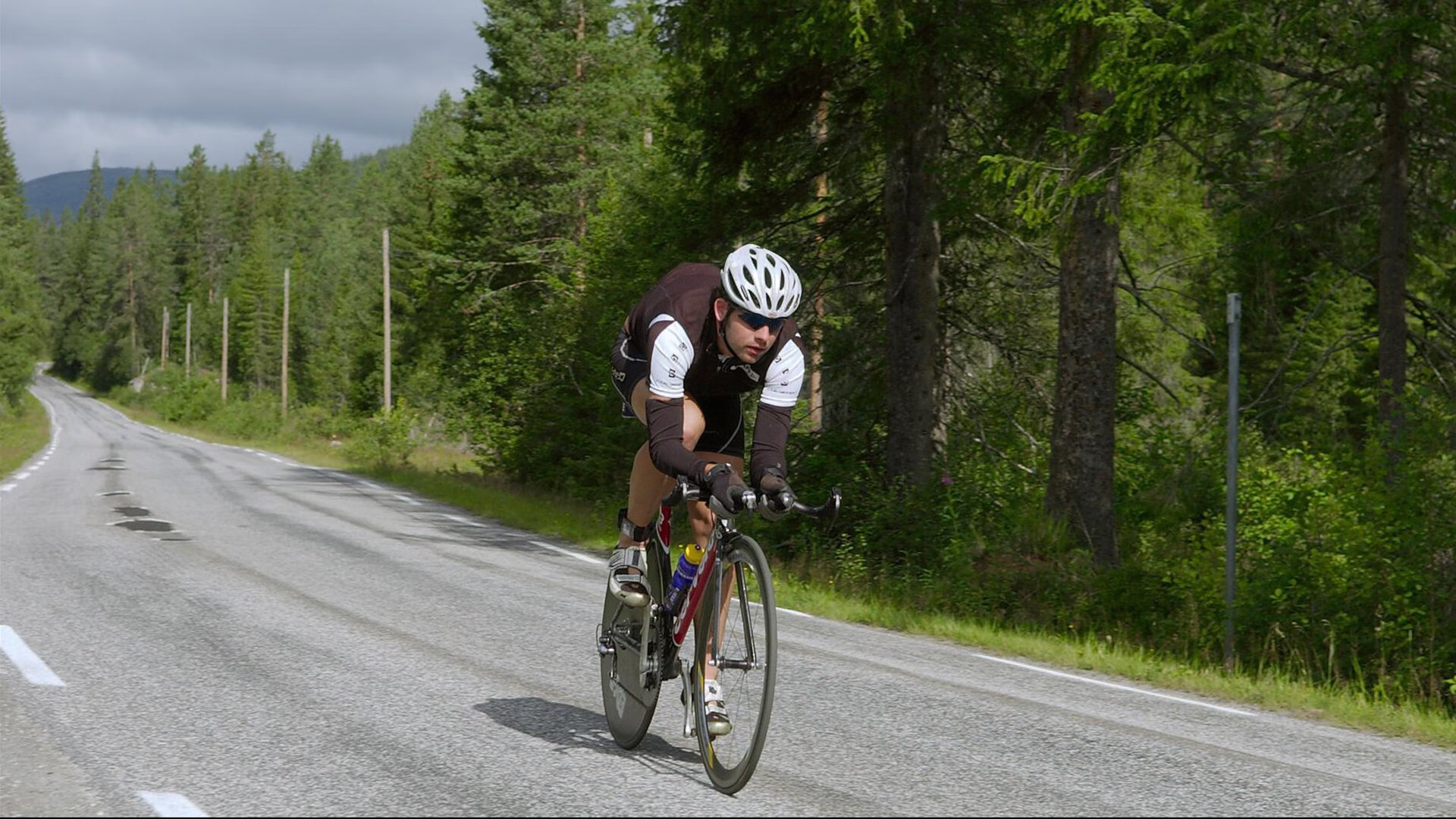 青少年足球教练员素质全面提升，带动行业整体水平提升，青少年足球教练员应该具备哪些基本素质